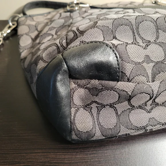 Coach Signature Gray Handbag - Picture 7 of 13